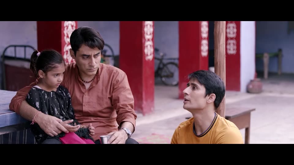 Mandali (2023) Hindi Dubbed Movie screenshot 1
