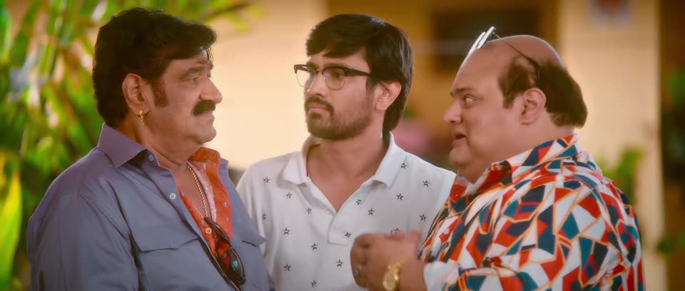 Thiragabadara Saami (2024) Hindi Dubbed Movie screenshot 5