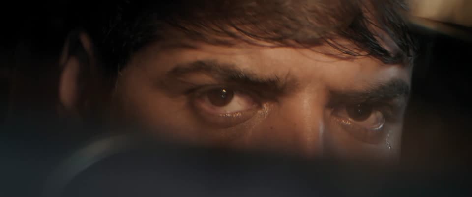 Sattam En Kaiyil (2024) Hindi Dubbed Movie screenshot 1