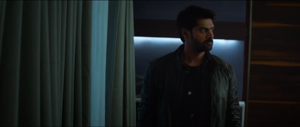 Blind Spot (2025) Hindi Dubbed Movie screenshot 1