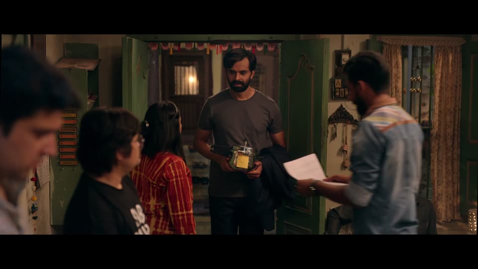 Unfiltered Naari (2025) Hindi Dubbed Movie screenshot 6