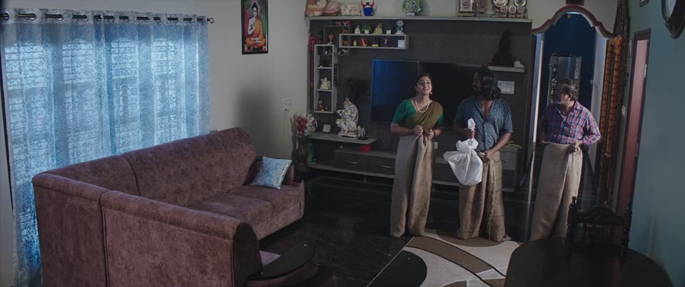 Kuladalli Keelyavudo (2025) Hindi Dubbed Movie screenshot 4