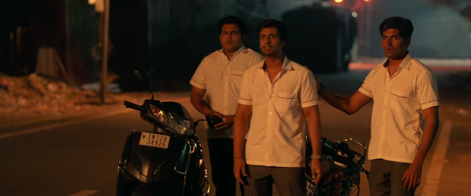 Nirangal Moondru (2025) Hindi Dubbed Movie screenshot 4