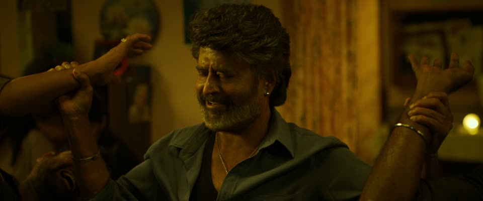 Coolie (2025) Hindi Dubbed Movie screenshot 2
