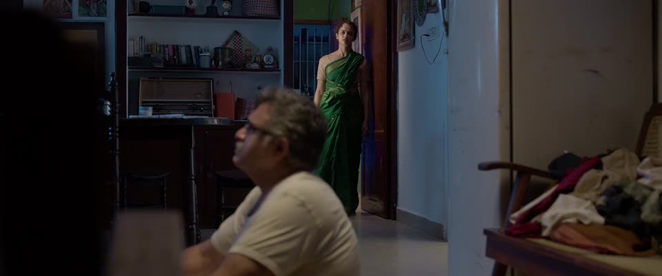 Bad Girl (2025) Hindi Dubbed Movie screenshot 5