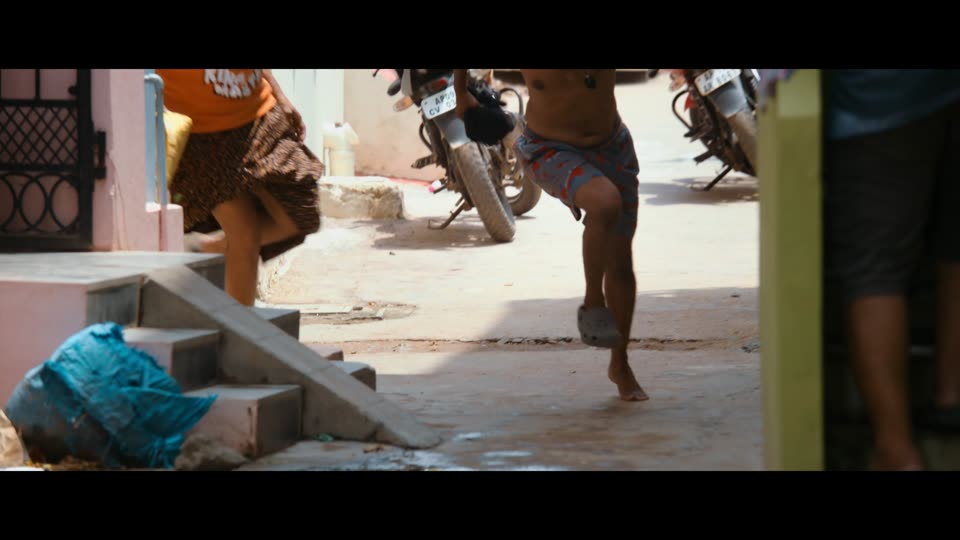 Mithra Mandali (2025) Hindi Dubbed Movie screenshot 1