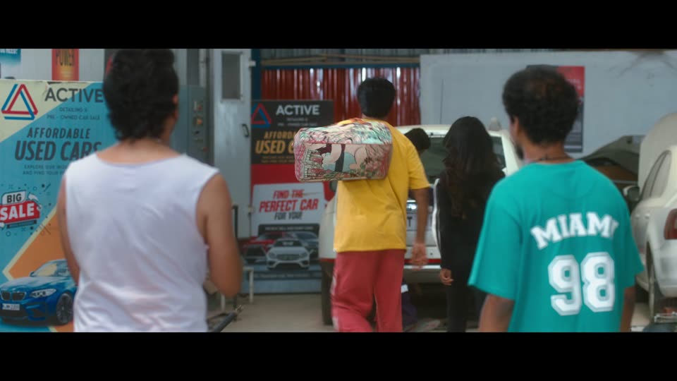Mithra Mandali (2025) Hindi Dubbed Movie screenshot 5