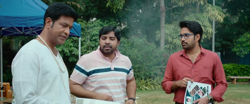 Santhana Prapthirasthu (2025) Hindi Dubbed Movie screenshot 4
