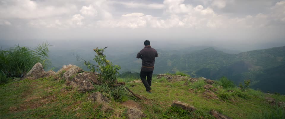 Eko (2025) Hindi Dubbed Movie screenshot 5
