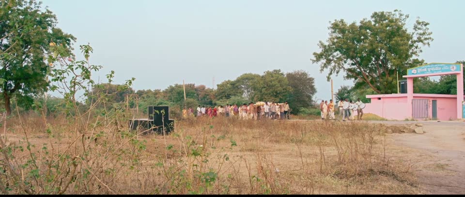 Suryapet Junction (2025) Hindi Dubbed Movie screenshot 6