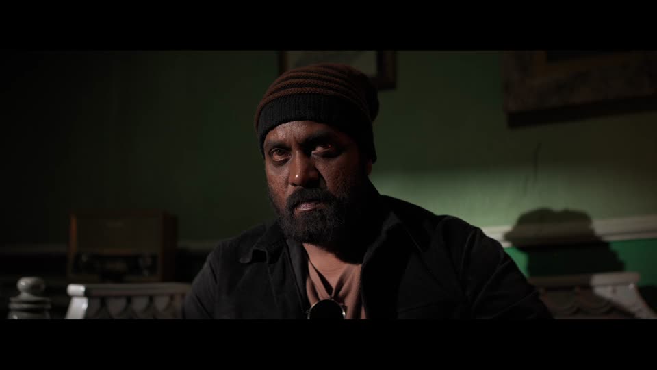 Revolver Rita (2025) Hindi Dubbed Movie screenshot 3