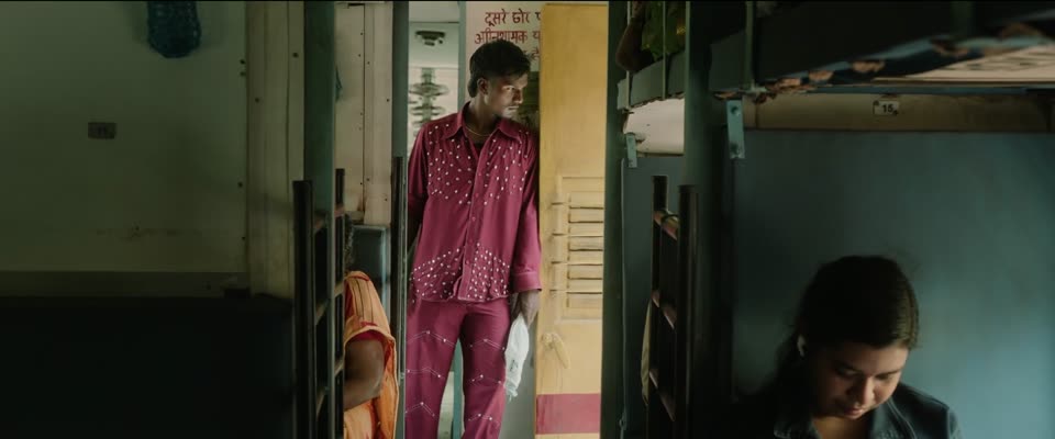 Vaa Vaathiyaar (2026) Hindi Dubbed Movie screenshot 6