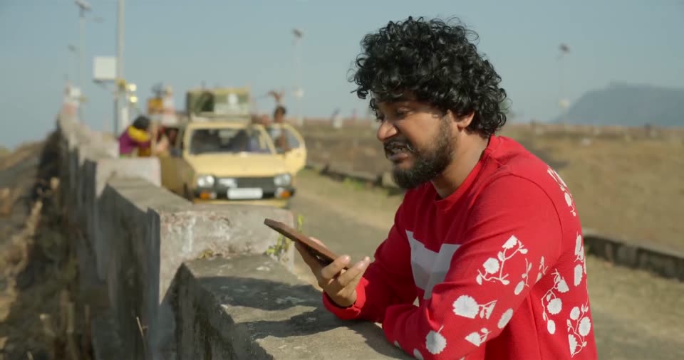 Pennum Porattum (2026) Hindi Dubbed Movie screenshot 4