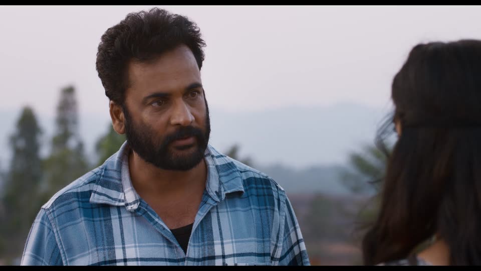 Sampradayaini Suppini Suddapusaani (2026) Hindi Dubbed Movie screenshot 5