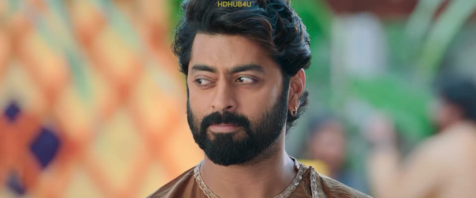 Bhartha Mahasayulaku Wignyapthi (2026) Hindi Dubbed Movie screenshot 6