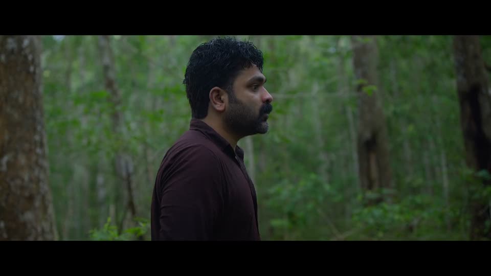 Sambhavam Adhyayam Onnu (2026) Hindi Dubbed Movie screenshot 6