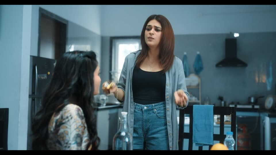 Lechindi Mahila Lokam (2026) Hindi Dubbed Movie screenshot 2