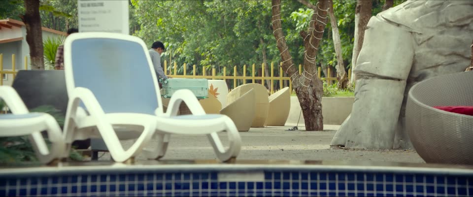 Nawabs Cafe A Story Of ChaiWala (2026) Hindi Dubbed Movie screenshot 3