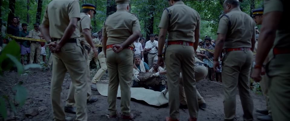 Ini Utharam (2026) Hindi Dubbed Movie screenshot 3