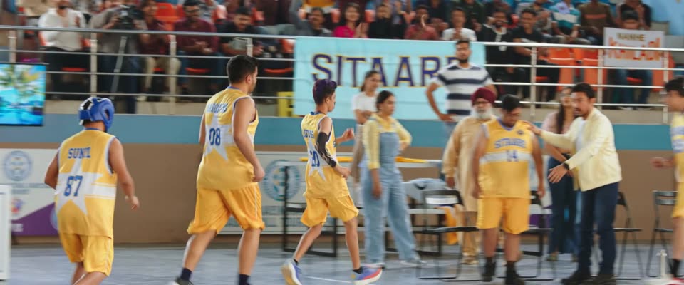 Sitaare Zameen Par (2025) Hindi Movie screenshot 6
