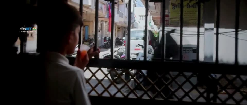 Andaaz 2 (2025) Hindi Movie screenshot 1