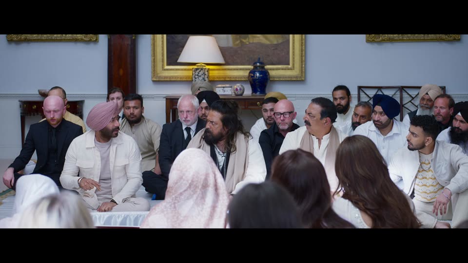 Son of Sardaar 2 (2025) Hindi Movie screenshot 4