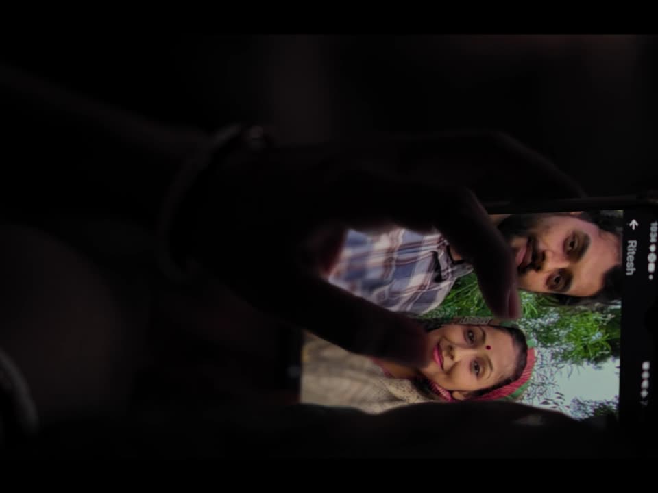 Humans in the Loop (2025) Hindi Movie screenshot 3