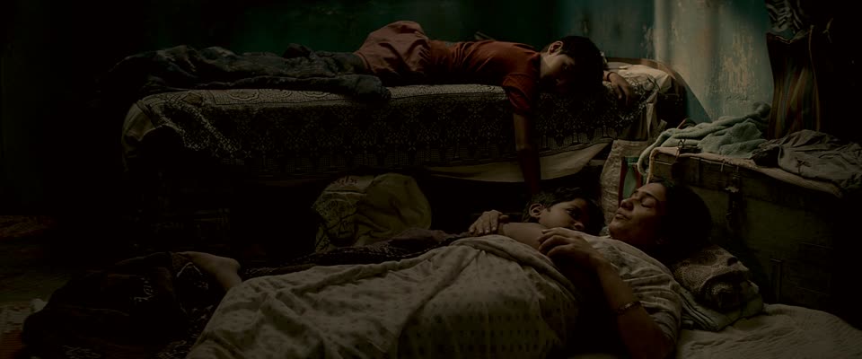 Chidiya (2025) Hindi Movie screenshot 2