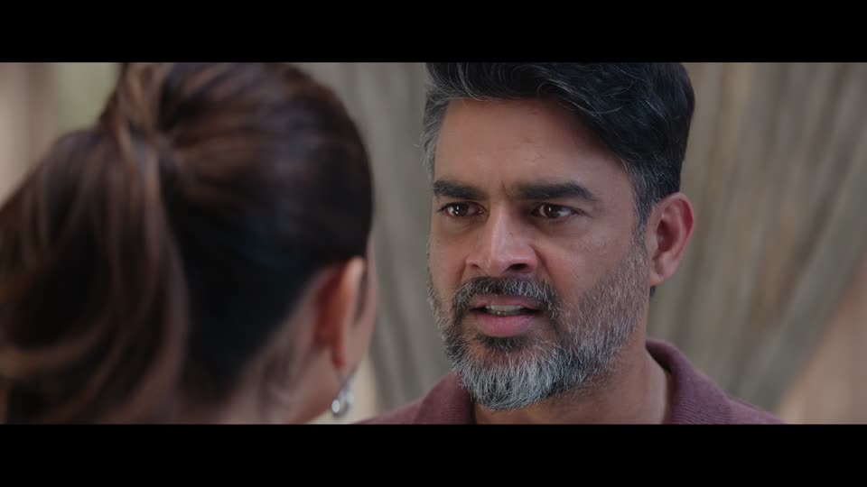 De De Pyaar De 2 (2025) Hindi Movie screenshot 2