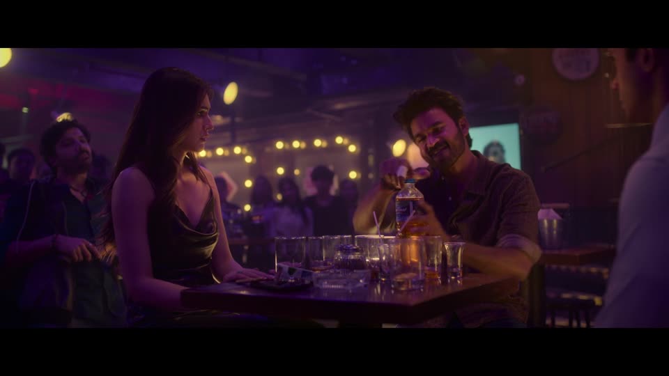 Tere Ishk Mein (2025) Hindi Movie screenshot 3
