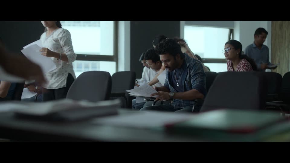 Tere Ishk Mein (2025) Hindi Movie screenshot 4