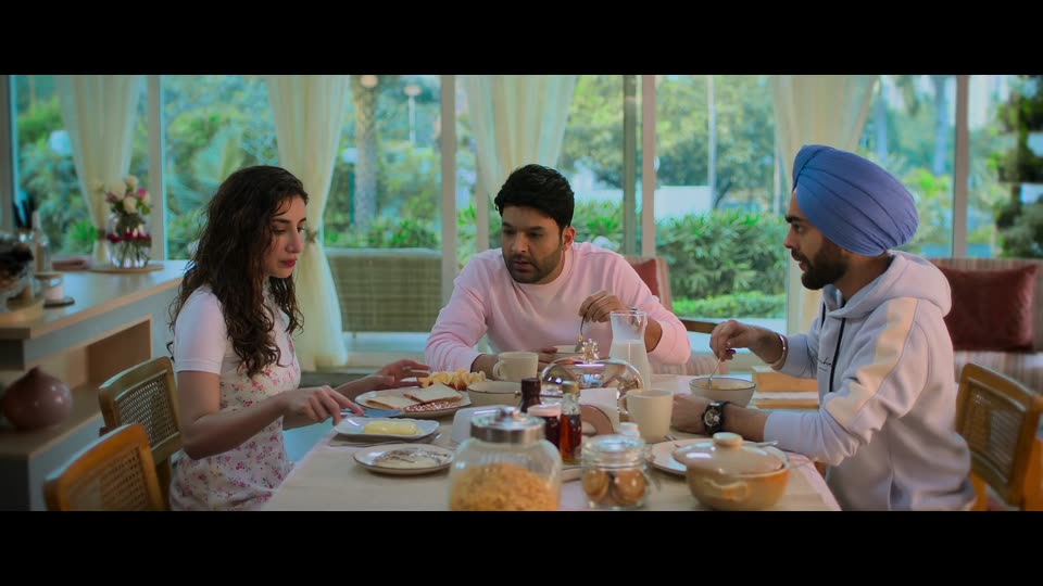 Kis Kisko Pyaar Karoon 2 (2025) Hindi Movie screenshot 3