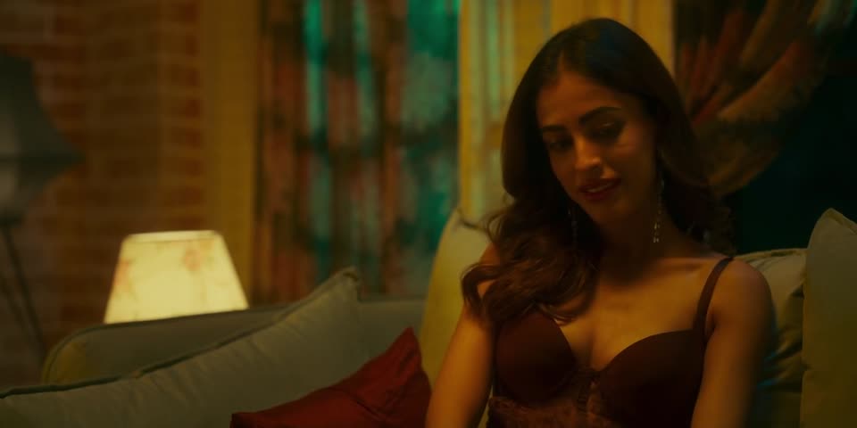 Candy and the Pizza Ggirl (2026) Hindi Movie screenshot 5