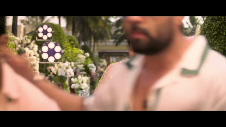 Hai Jawani Toh Ishq Hona Hai (2026) Hindi Movie screenshot 1
