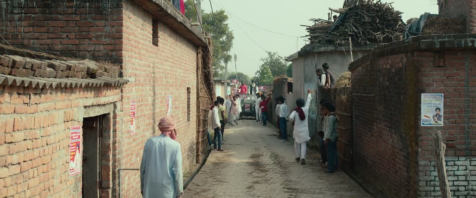 Tenu Ghodi Kine Chadayea (2025) Punjabi Movie screenshot 6