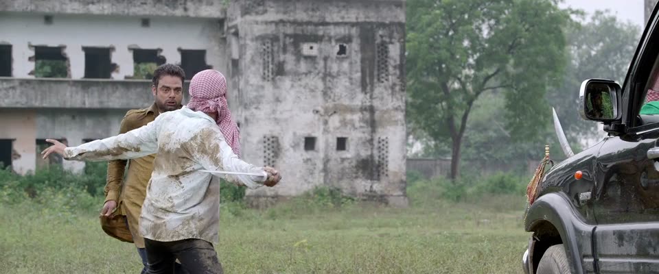 Guns of Banaras (2020) Hindi Movie screenshot 6