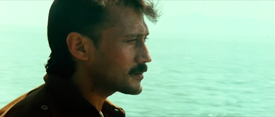 Parinda (1989) Hindi Movie screenshot 1