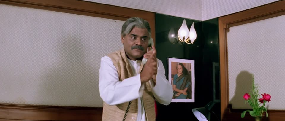Krantiveer (1994) Hindi Movie screenshot 2