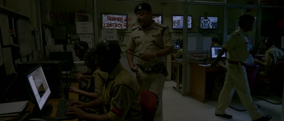Jai Gangaajal (2016) Hind Movie screenshot 5
