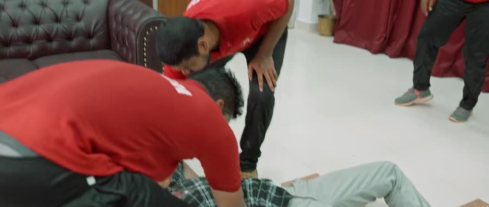 Clap (2022) Hindi Dubbed Movie screenshot 3