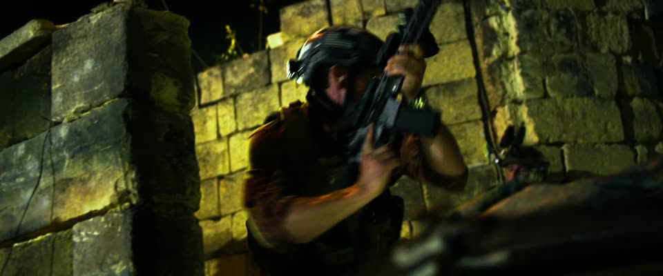 13 Hours The Secret Soldiers of Benghazi (2016) Hindi Dubbed Movie screenshot 3