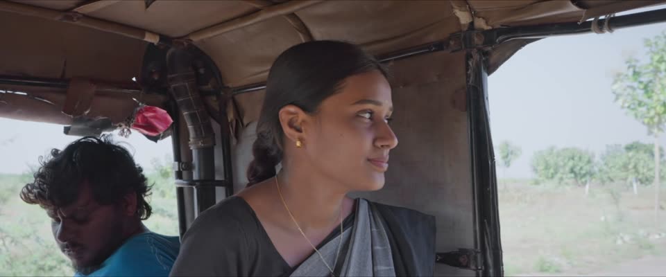 Cocoons (2026) Hindi Dubbed Movie screenshot 1