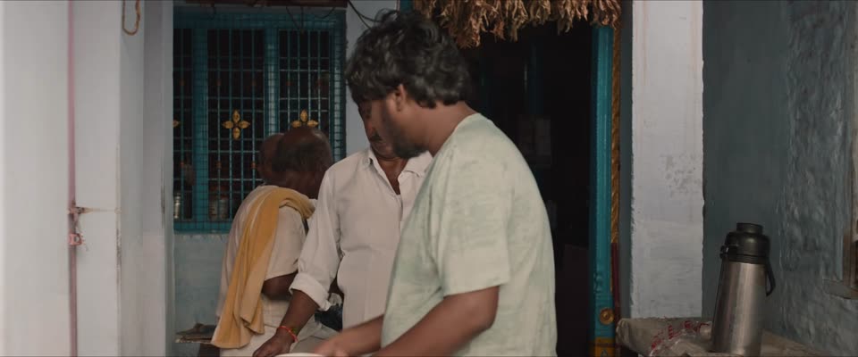 Cocoons (2026) Hindi Dubbed Movie screenshot 2