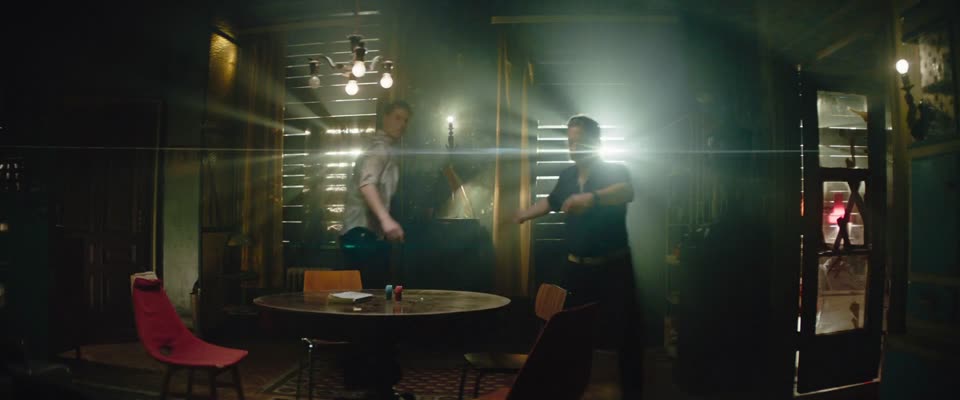 Terminal (2018) Hindi Dubbed Movie screenshot 5