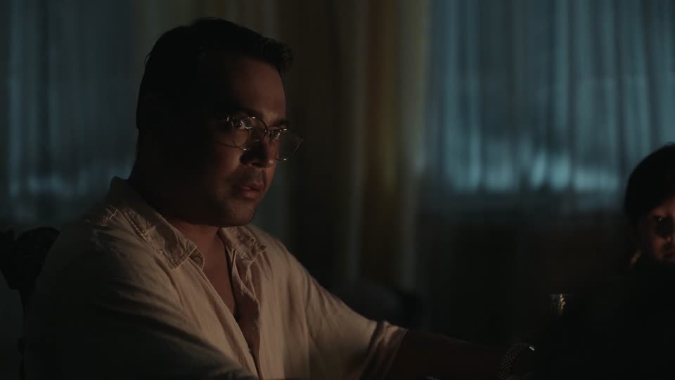 Outside (2024) Hindi Dubbed Movie screenshot 3