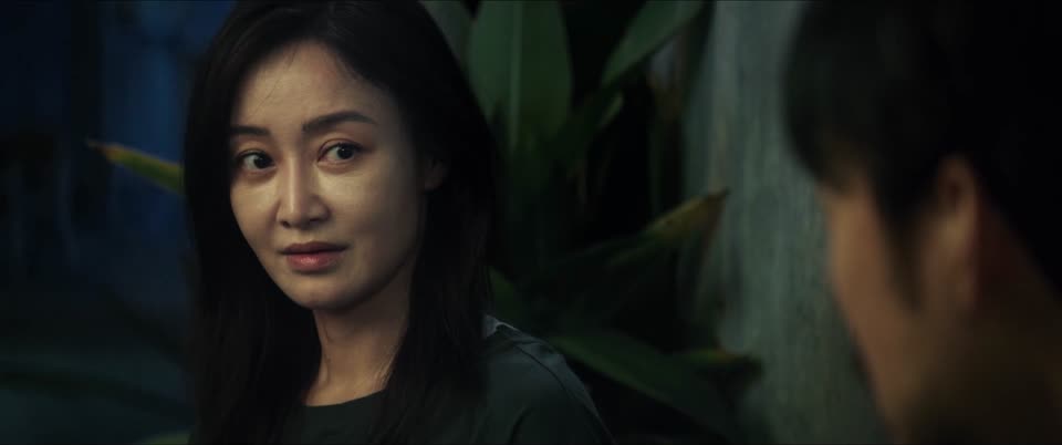 To Live Through Death (2024) Hindi Dubbed Movie screenshot 2