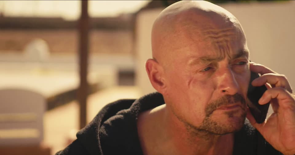 Escape (2024) Hindi Dubbed Movie screenshot 1