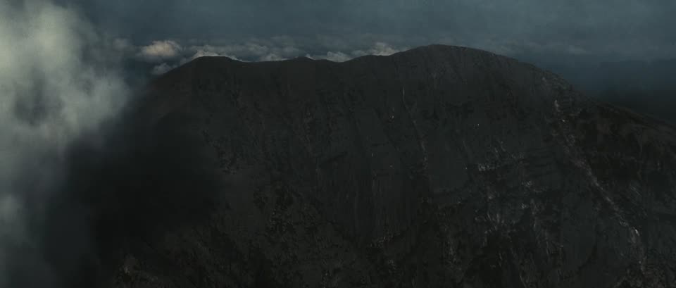Lost on a Mountain in Maine (2024) Hindi Dubbed Movie screenshot 2