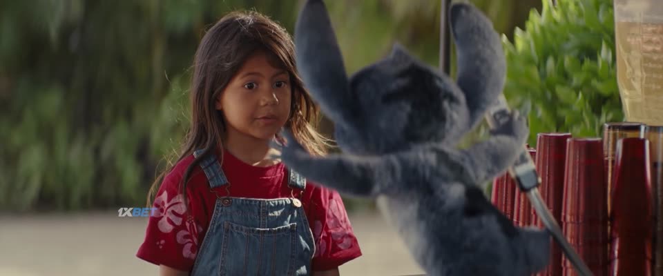 Lilo And Stitch (2025) Hindi Dubbed Movie screenshot 3