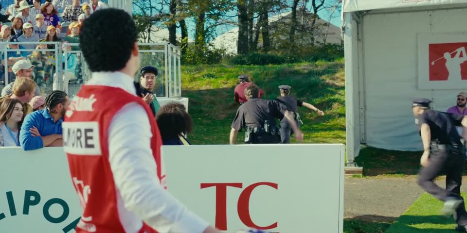 Happy Gilmore 2 (2025) Hindi Dubbed Movie screenshot 3